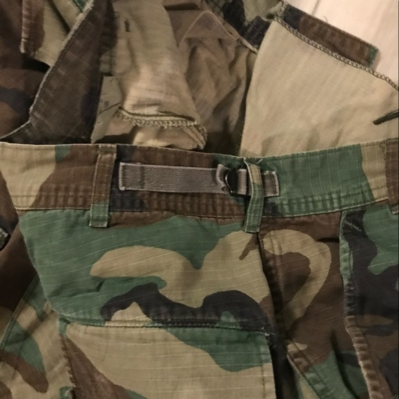 Real Army Camouflage Fatigues - Picture 5 of 14